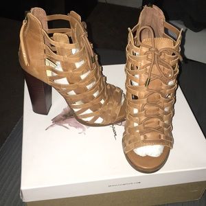 Jessica Simpson/JS-Riana style thick heel-NEW!